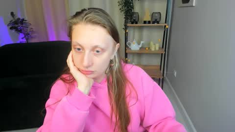 Eva online show from September 2025 08:41:02 PM