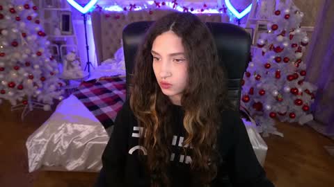 Sasha online show from December 2024 07:54:01 PM