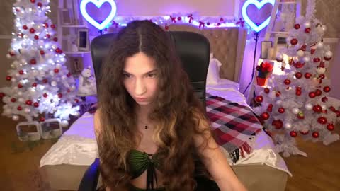 Sasha online show from December 2024 08:07:02 PM