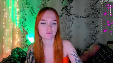 Snapshot of babyfoxyy chatting on December 2024 11:01:02 PM maddy online show from December 2024 11:01:02 PM