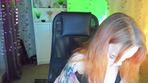 Snapshot of babyfoxyy chatting on December 2024 08:55:02 PM maddy online show from December 2024 08:55:02 PM