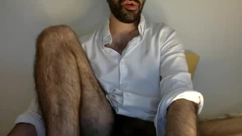 Snapshot of babyhardy chatting on November 2025 05:04:01 PM Tom A. online show from November 2025 05:04:01 PM