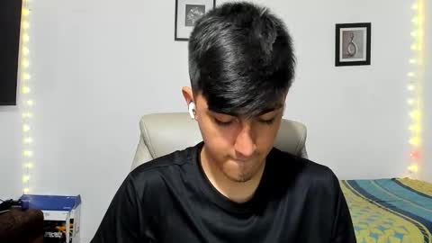 Snapshot of babymaik chatting on October 2025 09:36:02 PM babymaik online show from October 2025 09:36:02 PM