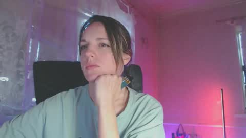 Sonya online show from November 2025 05:07:02 AM