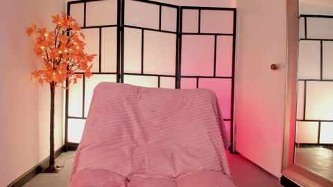 Snapshot of babypeachie_ chatting on November 2025 09:42:01 AM Babie online show from November 2025 09:42:01 AM