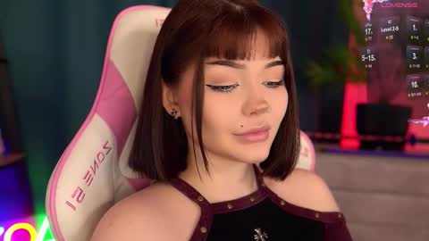 Snapshot of babyroxynill chatting on October 2025 09:35:02 PM Nika online show from October 2025 09:35:02 PM