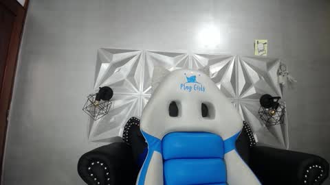 Xime Lions online show from October 2025 12:01:02 PM