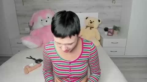 babyy_lynaa online show from September 2025 09:17:02 PM