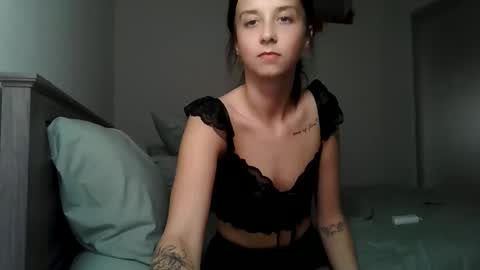 BabyBliss online show from October 2025 01:55:02 AM