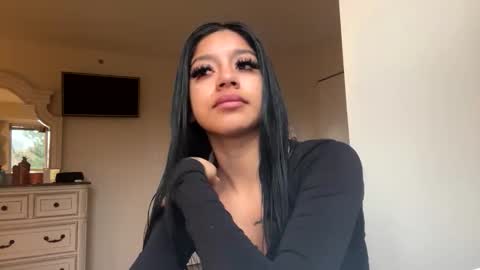 Snapshot of babyynaughty chatting on November 2025 11:14:01 PM babyynaughty online show from November 2025 11:14:01 PM