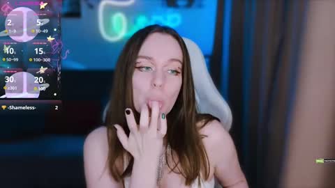 Snapshot of bad_girl009 chatting on February 2025 06:56:02 PM Lin online show from February 2025 06:56:02 PM