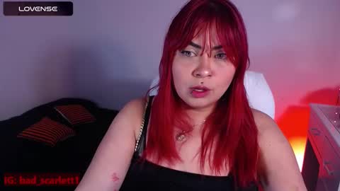 Snapshot of bad_scarlett1 chatting on November 2025 10:43:02 PM Scarlett online show from November 2025 10:43:02 PM