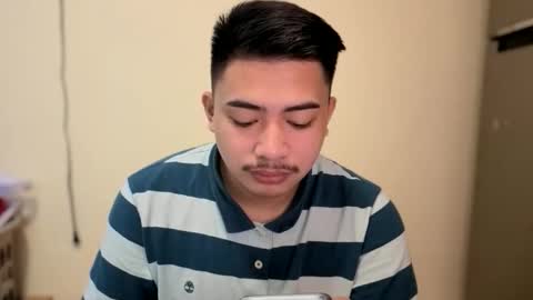 Snapshot of badboy_hanns chatting on October 2025 11:49:01 PM HANNS online show from October 2025 11:49:01 PM