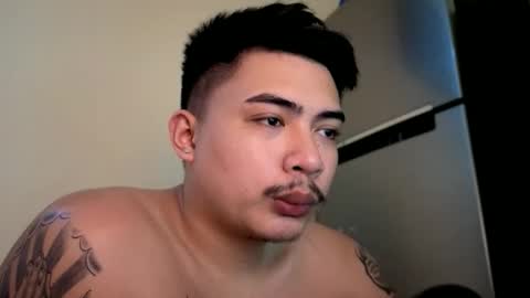 Snapshot of badboy_hanns chatting on October 2025 03:29:02 AM HANNS online show from October 2025 03:29:02 AM