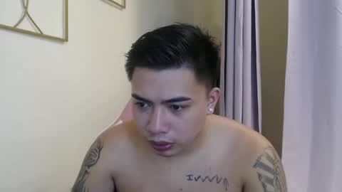 Snapshot of badboy_hanns chatting on October 2025 05:59:01 AM HANNS online show from October 2025 05:59:01 AM