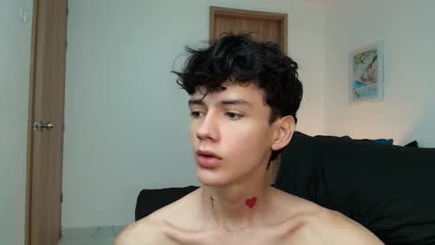 jhojan online show from November 2025 11:21:02 AM