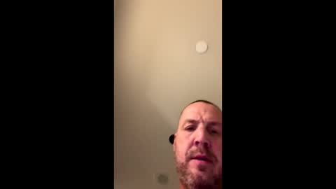 Snapshot of badboyson65 chatting on January 2025 04:34:02 AM HotWifeFun32 online show from January 2025 04:34:02 AM