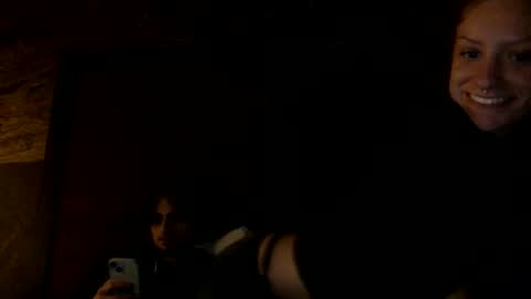 baddgigii online show from November 2025 07:06:02 AM