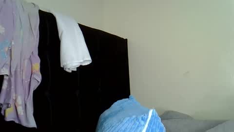 baddie_bunnie online show from November 2025 02:10:01 AM