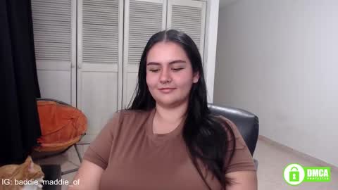 want custom text me through my snap 3  online show from October 2025 03:36:02 AM