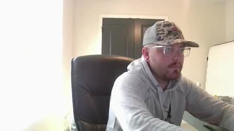 Snapshot of baddydaddy23 chatting on September 2025 08:23:01 PM Jon online show from September 2025 08:23:01 PM