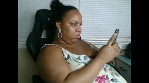 Badgirlbritt your favorite girl  online show from September 2025 02:37:02 AM
