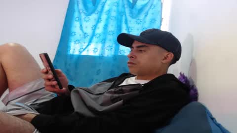 Juan Help us reach 100 likes online show from December 2024 01:09:02 PM