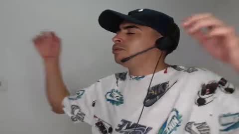 Juan Help us reach 100 likes online show from December 2024 01:50:02 AM