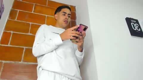 Juan Help us reach 100 likes online show from December 2024 05:05:02 AM