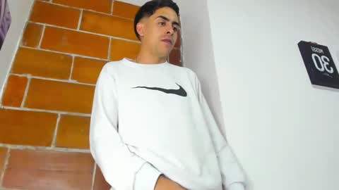 Juan Help us reach 100 likes online show from December 2024 08:07:02 AM