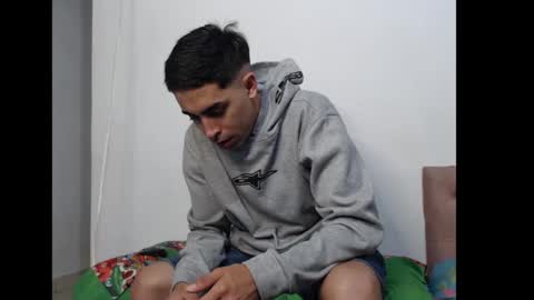 Juan Help us reach 100 likes online show from January 2025 01:34:02 AM