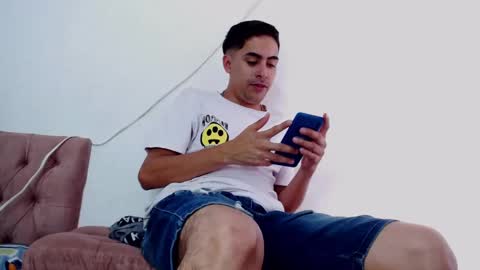 Juan Help us reach 100 likes online show from January 2025 03:47:01 PM