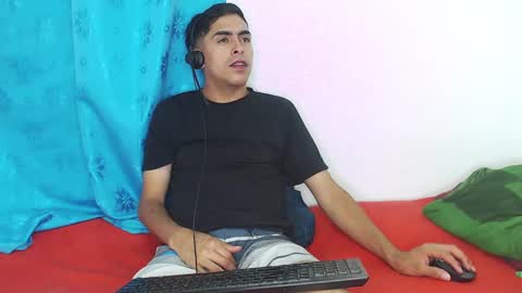 Juan Help us reach 100 likes online show from January 2025 03:20:01 AM