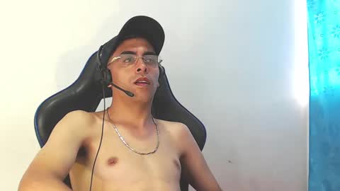 Juan Help us reach 100 likes online show from February 2025 07:17:02 PM