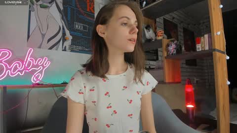 Snapshot of baenova chatting on January 2025 10:44:01 PM Molly links in bio online show from January 2025 10:44:01 PM