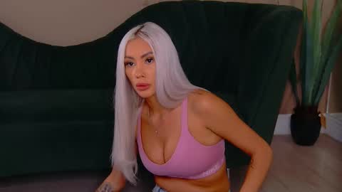 Snapshot of bailey_rush chatting on September 2025 02:39:02 PM bailey_rush online show from September 2025 02:39:02 PM