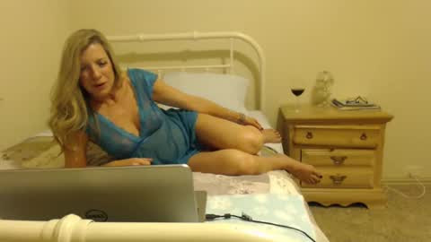 Snapshot of baingram1 chatting on January 2025 03:58:02 AM Happy Girl online show from January 2025 03:58:02 AM