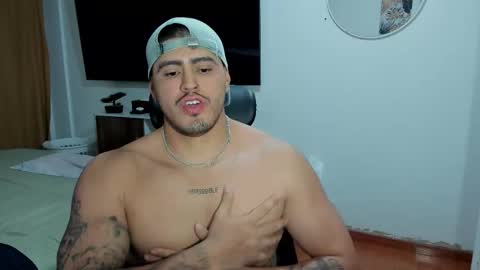 Andres -  online show from September 2025 02:06:01 AM