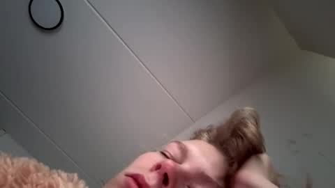 charliejones online show from September 2025 09:11:02 AM