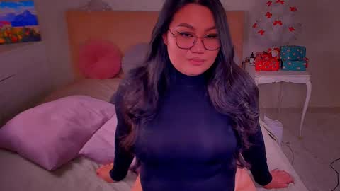 Snapshot of barbara_bb chatting on January 2025 08:45:01 PM Barbie Kim online show from January 2025 08:45:01 PM