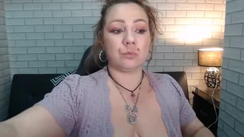 Barbara  online show from January 2025 05:01:01 AM