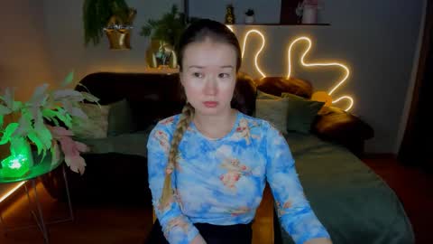 Snapshot of barbaramiles chatting on December 2024 02:16:02 PM Barbara online show from December 2024 02:16:02 PM