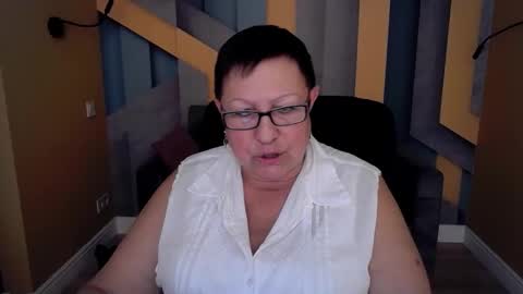 Snapshot of barbaraturners chatting on October 2025 10:58:01 PM barbaraturners online show from October 2025 10:58:01 PM