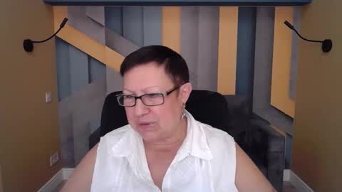 Snapshot of barbaraturners chatting on November 2025 12:42:02 AM barbaraturners online show from November 2025 12:42:02 AM