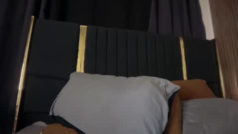 Snapshot of barbie_aiko chatting on October 2025 07:13:02 PM A I K O online show from October 2025 07:13:02 PM