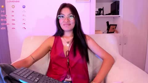 Snapshot of barbie_brunette3 chatting on October 2025 04:53:02 AM independet model online show from October 2025 04:53:02 AM