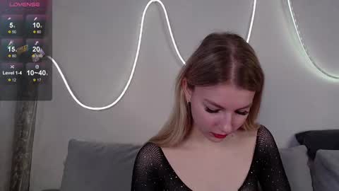 Snapshot of barbie_emi chatting on February 2025 04:06:01 AM barbie_emi online show from February 2025 04:06:01 AM