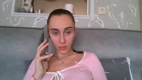 Kate online show from March 2025 10:22:01 AM