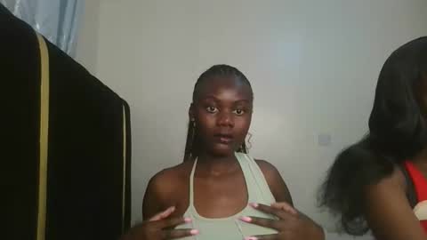 queen online show from October 2025 10:03:01 AM