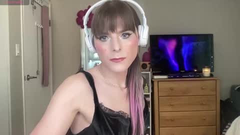 barbieaphelion online show from February 2025 04:46:02 PM